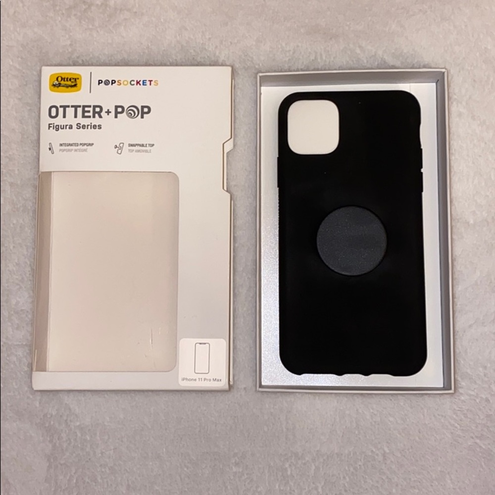 Otter+pop socket iPhone 11 Pro Max case